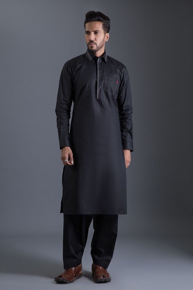 Bonanza Satrangi Black Lawn suit