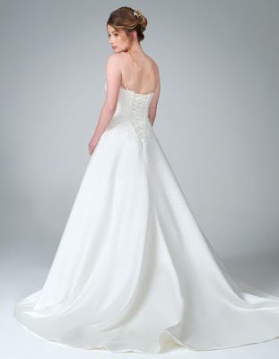 mercy- beauitful with pocket and ivory-oyster color wedding dress back side
