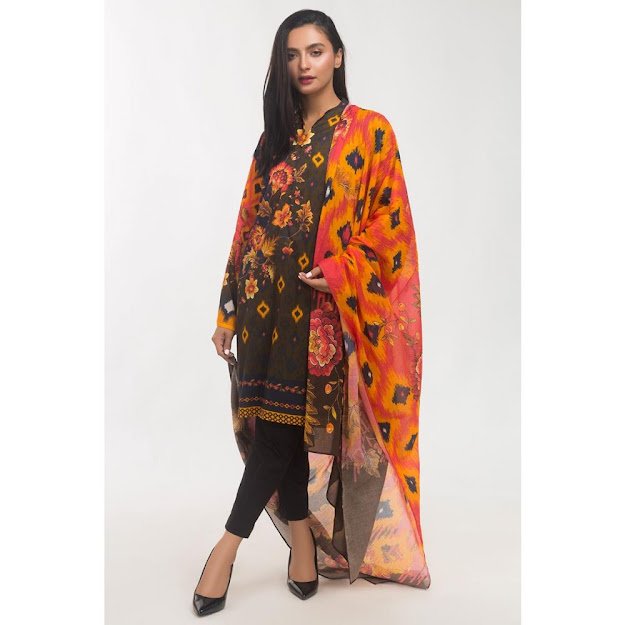 Gul Amhed orange color crambric suit ready to wear collection