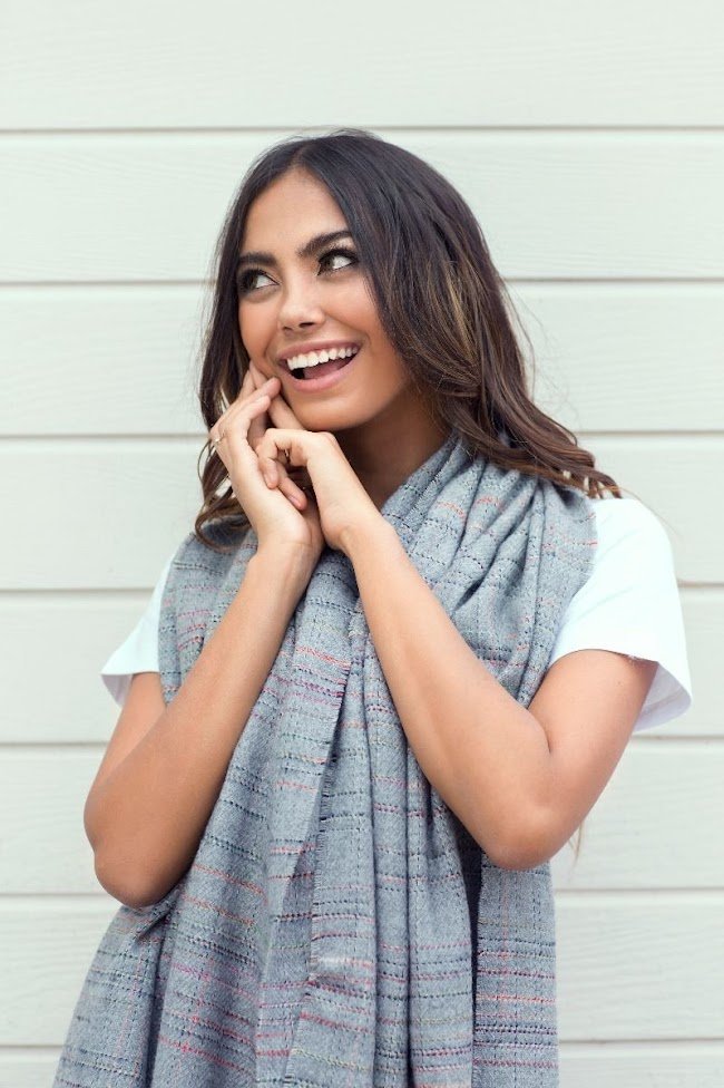 Winter Wear Grey Colour Scarf